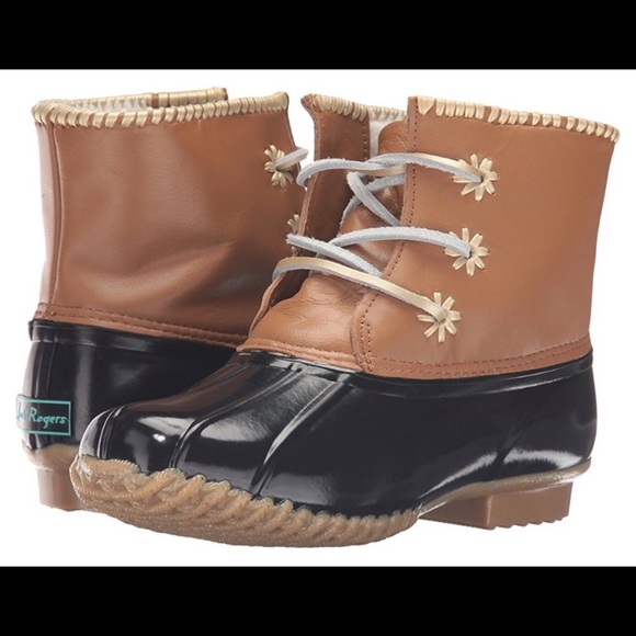Jack Rogers Shoes - Nwot Jack Rogers Chloe black tan duck boots 6